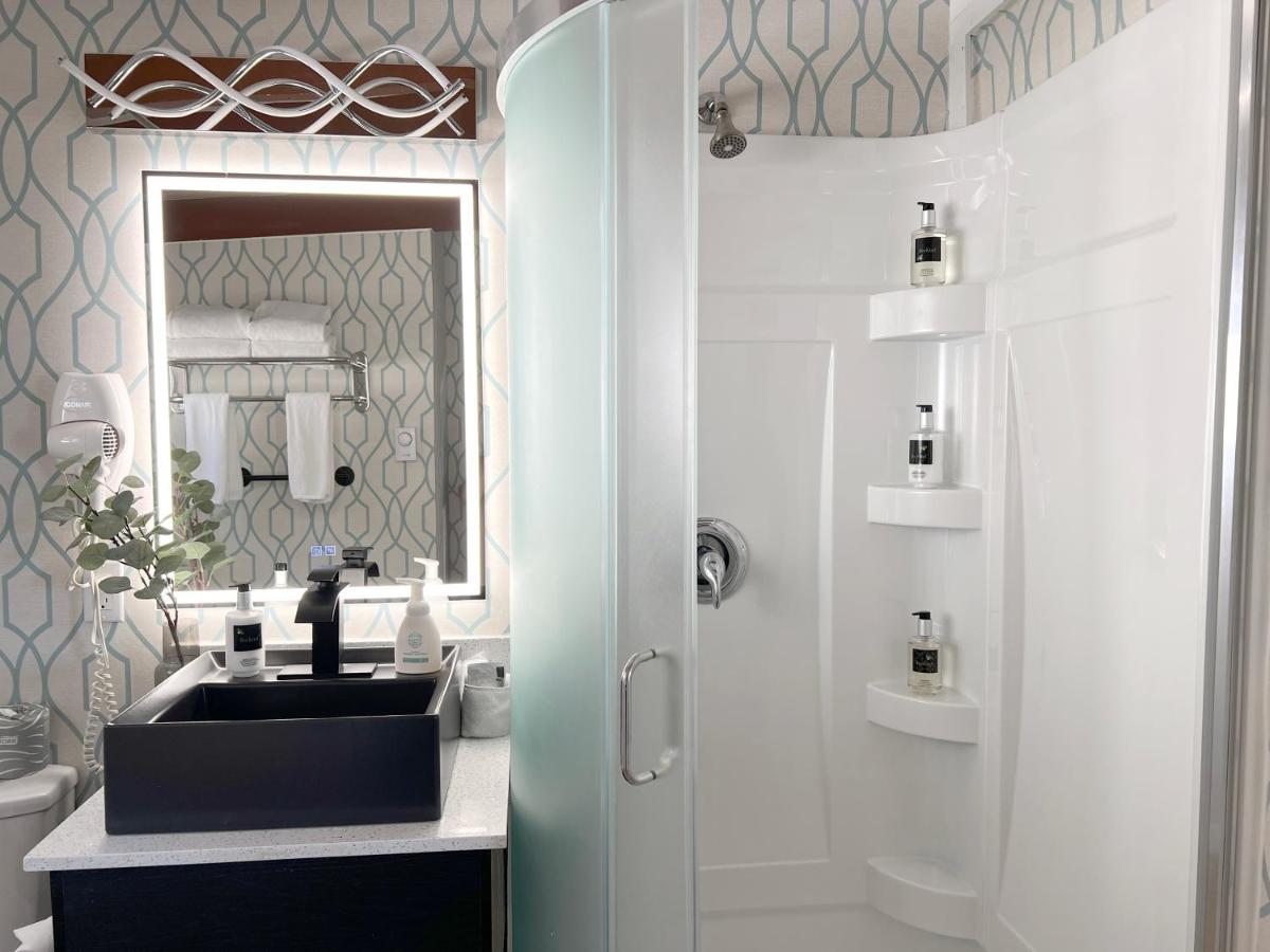 Oceanside Villas Сешелт Екстериор снимка