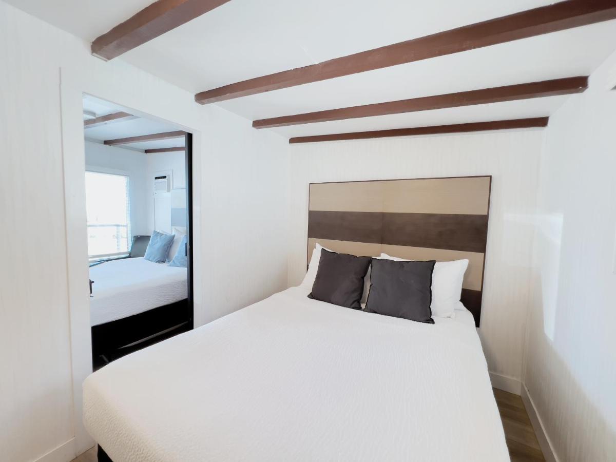 Oceanside Villas Сешелт Екстериор снимка