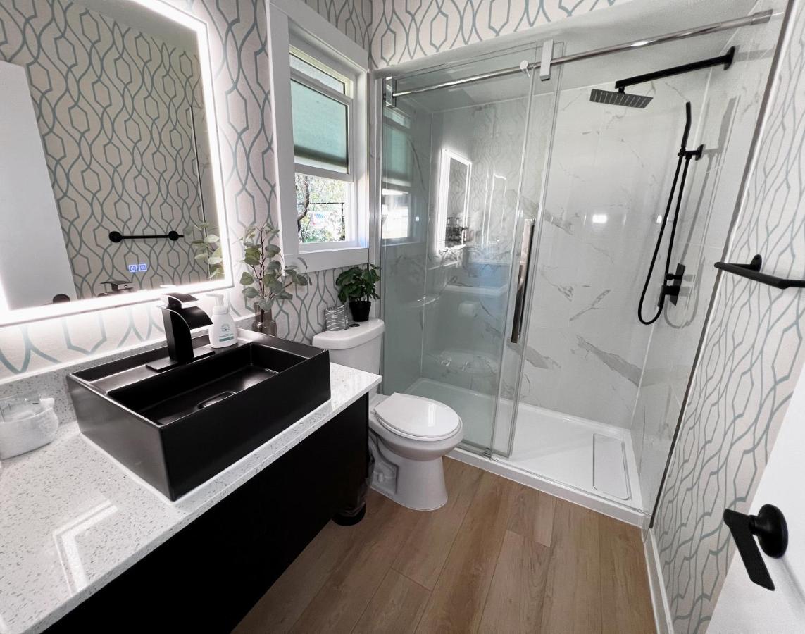 Oceanside Villas Сешелт Екстериор снимка