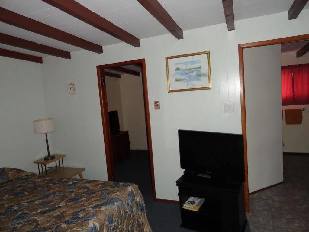 Oceanside Villas Сешелт Екстериор снимка