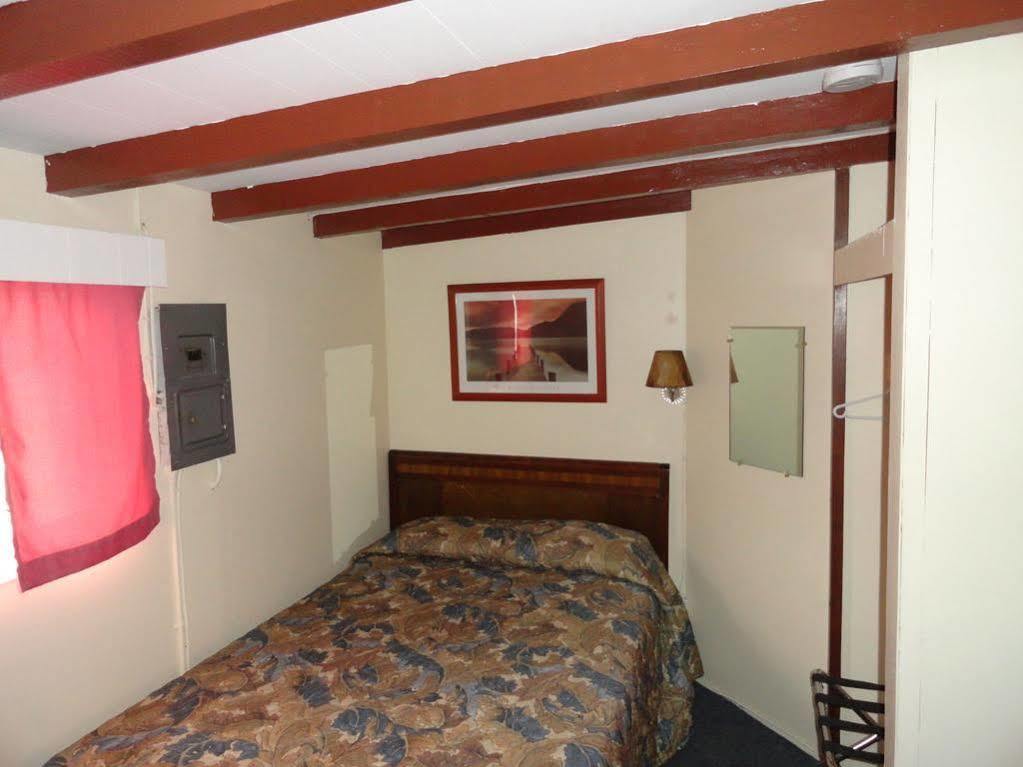 Oceanside Villas Сешелт Екстериор снимка